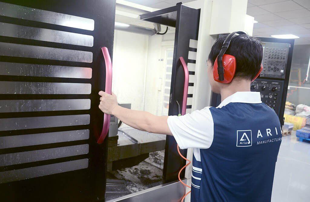 MadeAria operator carrying out in-process quality control